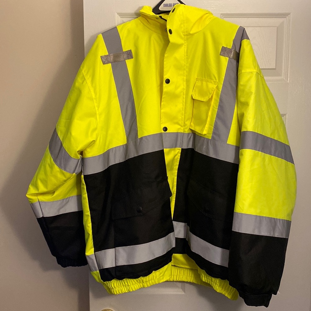 Utility Pro Polyester Men’s Safety Jacket Size 2XLT
